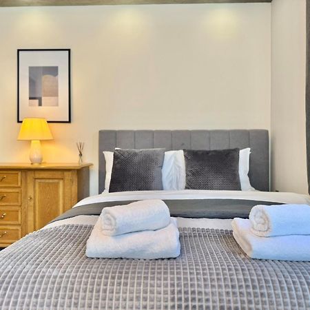 Top Centre 2Bed Apartment For 5 Guests 2 Minutes From High Street Plovdiv Exterior foto