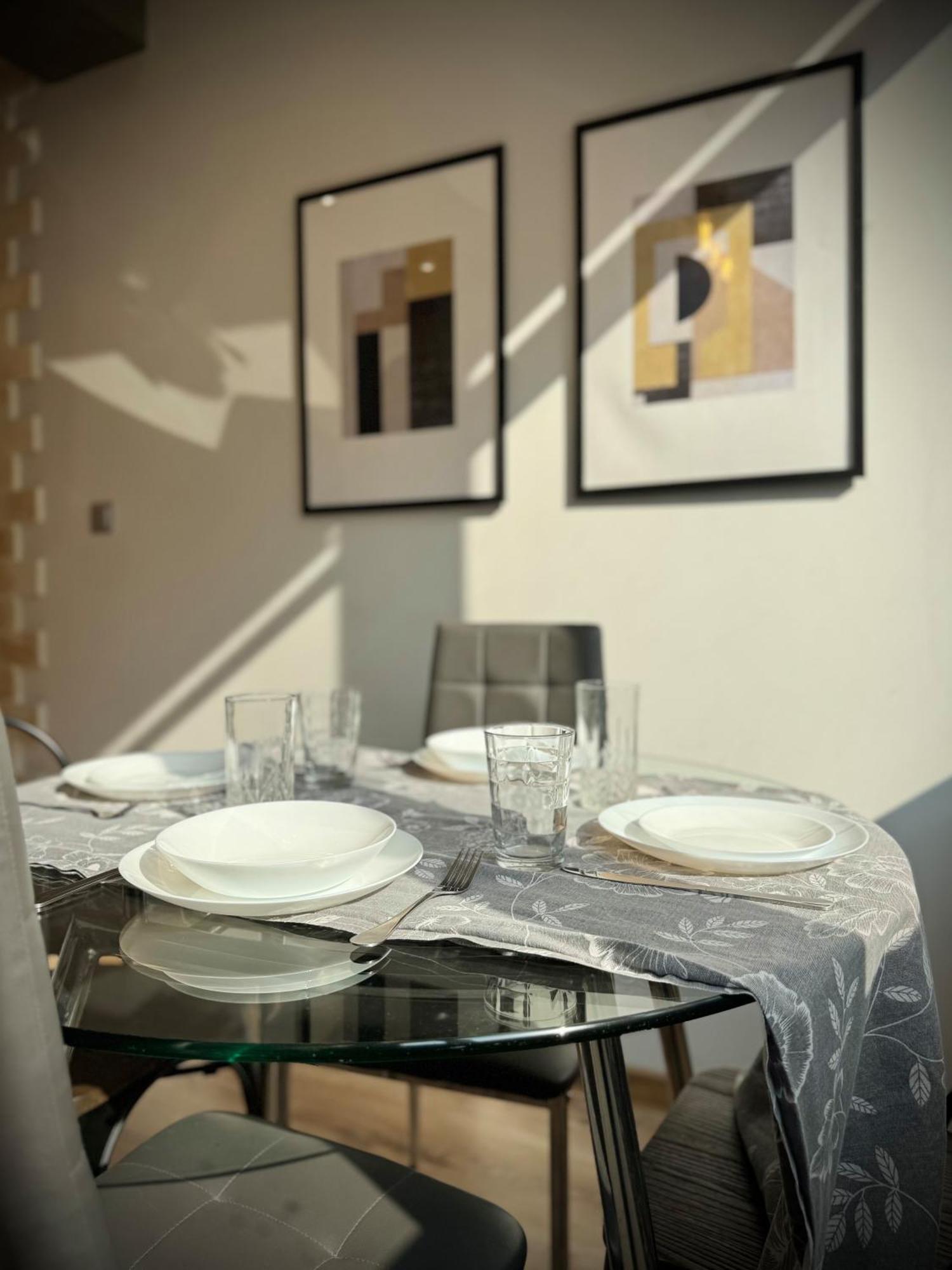 Top Centre 2Bed Apartment For 5 Guests 2 Minutes From High Street Plovdiv Exterior foto